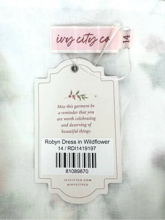 NWT Ivy City Co Robyn Embroidered Floral Midi Dress Wildflower Size 14 - Picture 10 of 12